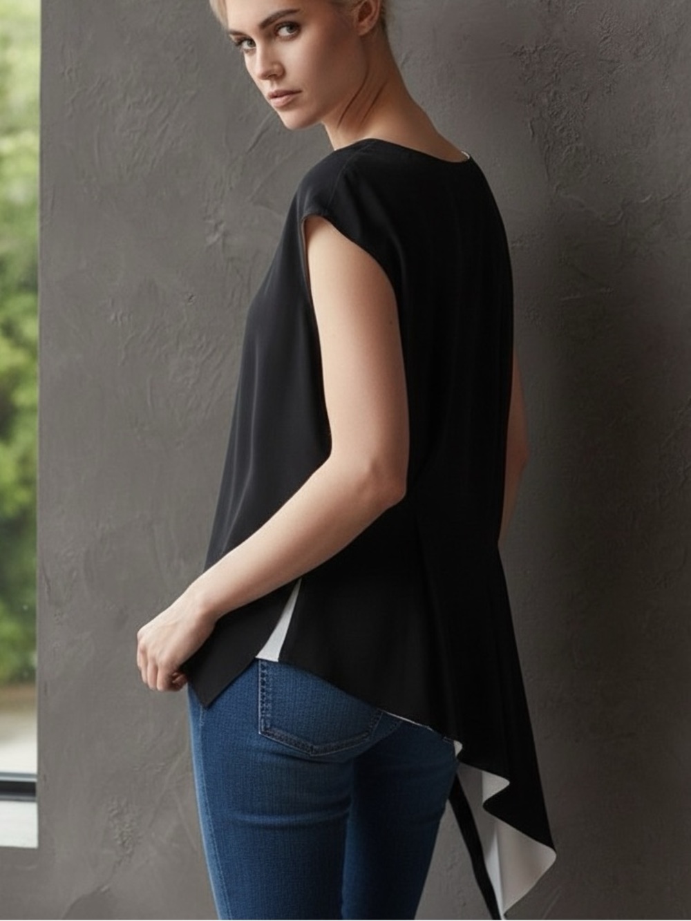 EILEEN FISHER Black Silk Crepe De Chine Asymmetrical Reversible Top XS